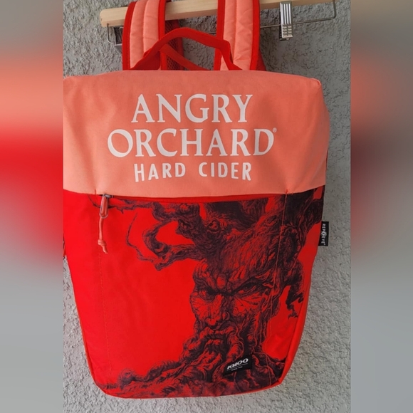 Igloo Angry Orchard Hard Cider Backpack Cooler - Picture 1 of 7